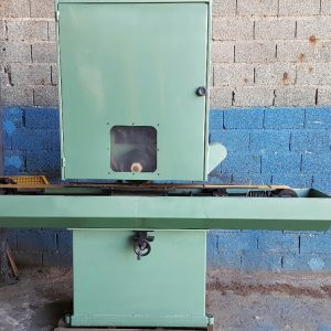 Lixadeira de cinta de peça Plana marca Rebel, motor 5CV